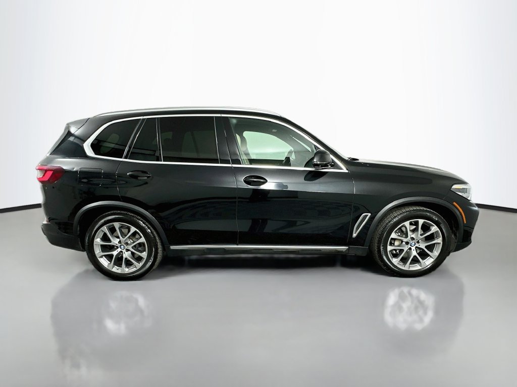Used 2021 BMW X5 sDrive40i w/ Convenience Package RWD image 4