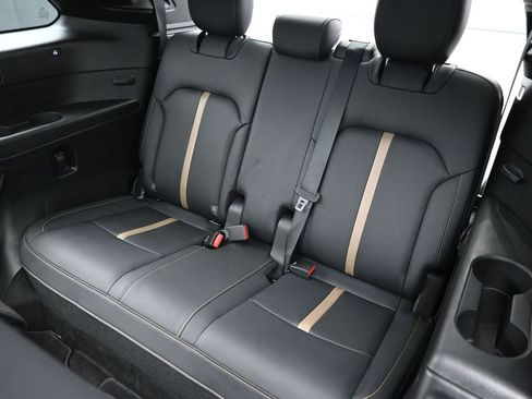 Used 2024 MAZDA CX-90 Plug-In Hybrid w/ Premium Plus image 20