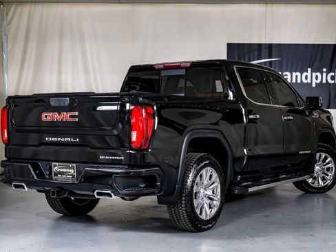 Used 2021 GMC Sierra 1500 Denali image 8