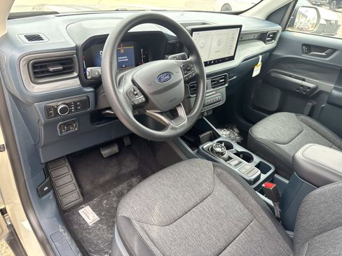 New 2025 Ford Maverick XLT w/ Black Appearance Package image 9