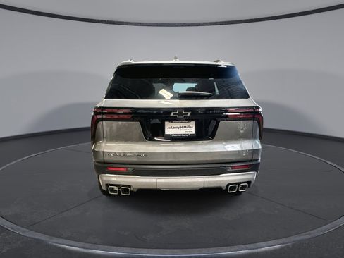New 2026 Chevrolet Traverse LT w/ Driver Confidence Package AWD/4WD image 6