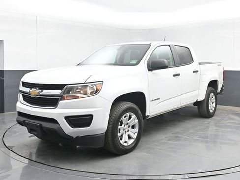 Used 2019 Chevrolet Colorado W/T w/ WT Convenience Package AWD/4WD image 10