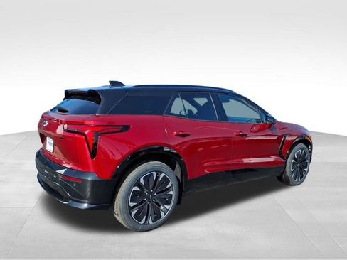 New 2026 Chevrolet Blazer EV RS image 3