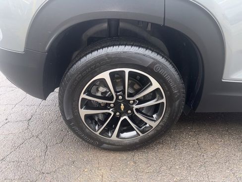 Used 2024 Chevrolet TrailBlazer LT image 10