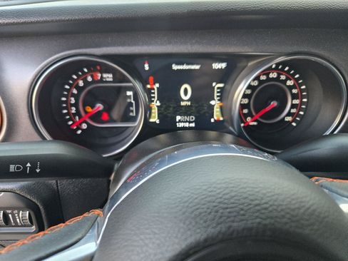 Used 2021 Jeep Gladiator Mojave AWD/4WD image 38
