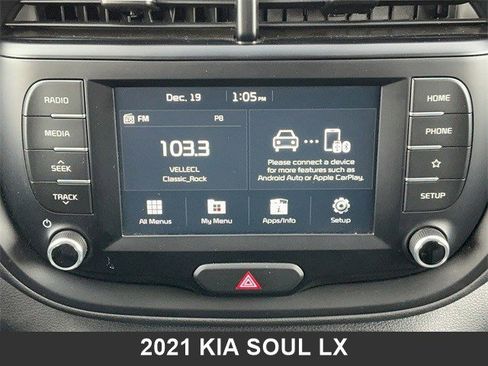 Used 2021 Kia Soul LX image 17