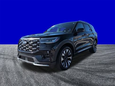 Certified 2025 Ford Explorer Platinum w/ LUX Leather Package image 8