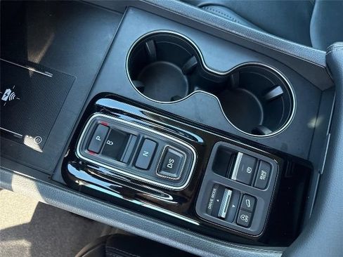 Used 2023 Honda Pilot EX-L image 16