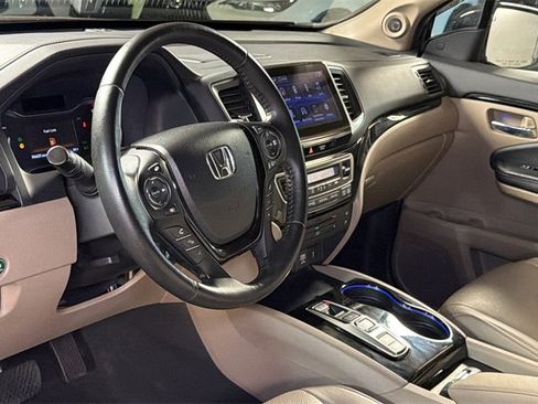 Used 2017 Honda Pilot Elite image 29