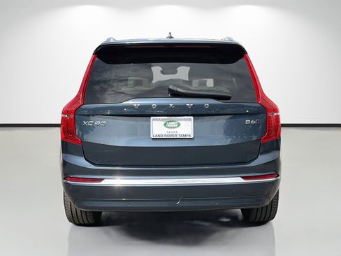 Used 2023 Volvo XC90 B6 Plus AWD/4WD image 4
