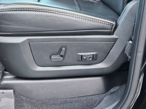 Used 2024 RAM 2500 Limited AWD/4WD image 22