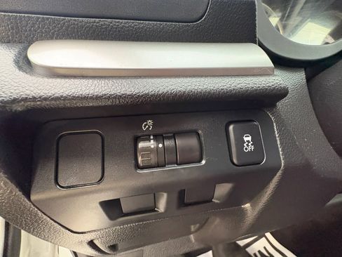 Used 2014 Subaru Impreza 2.0i Sport Limited w/ Popular Package #1 AWD/4WD image 16