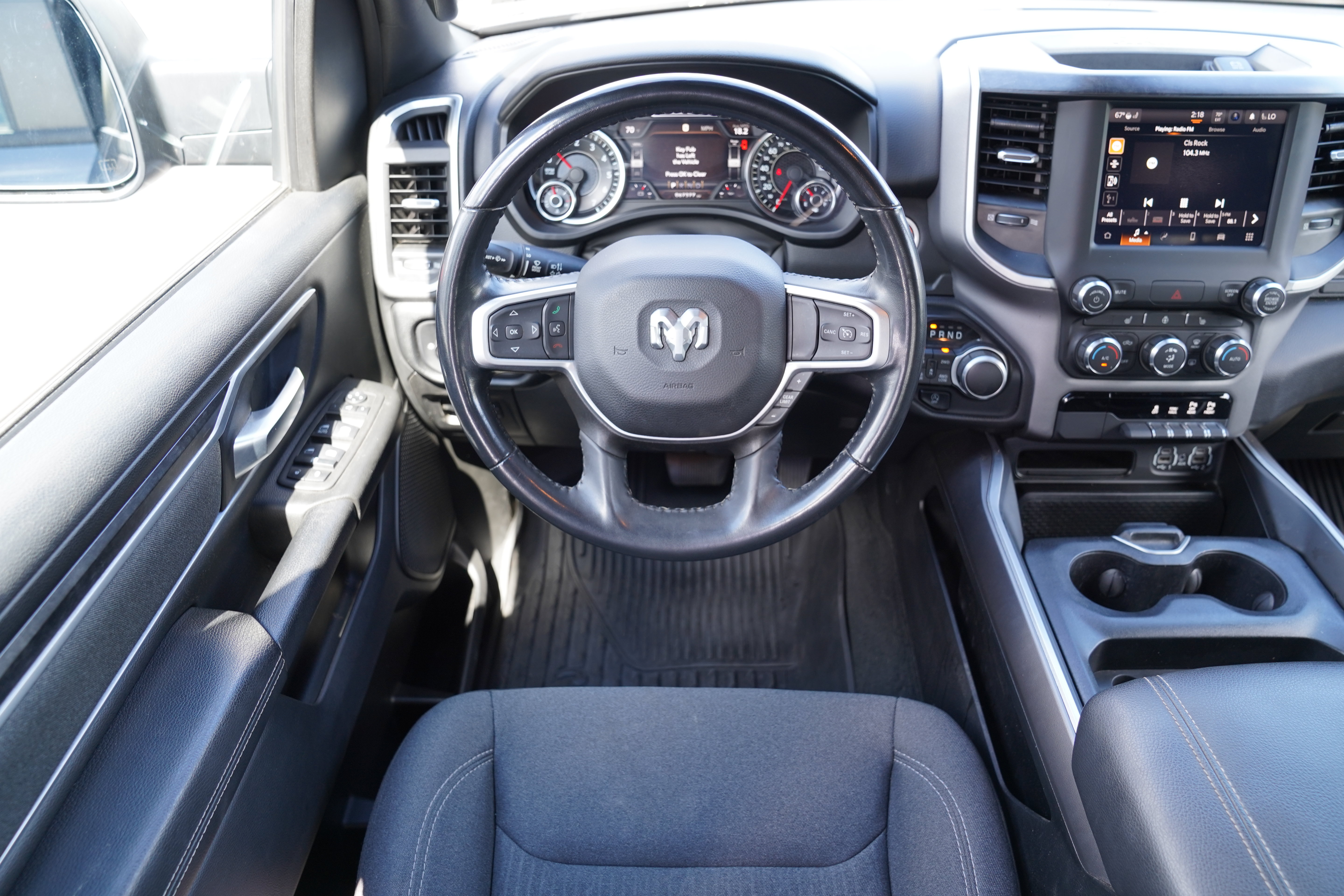 Used 2022 RAM 1500 Big Horn AWD/4WD image 11