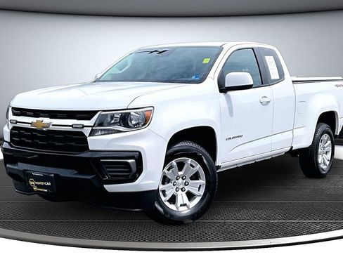 Used 2022 Chevrolet Colorado LT w/ Fleet Safety Package AWD/4WD image 3