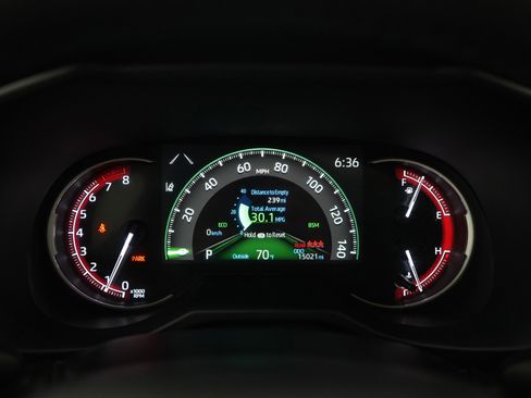 Used 2025 Toyota RAV4 XLE Premium w/ Weather Package AWD/4WD image 25