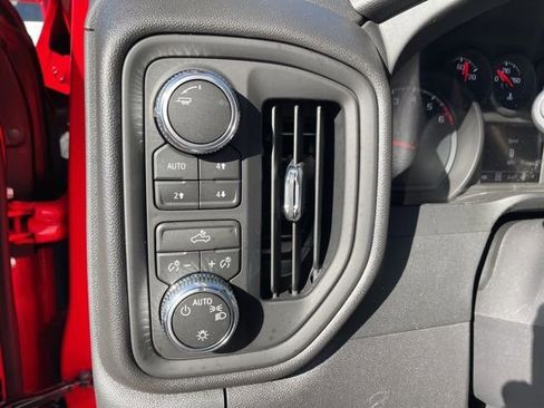 New 2026 GMC Sierra 1500 Pro w/ Pro Value Package AWD/4WD image 15