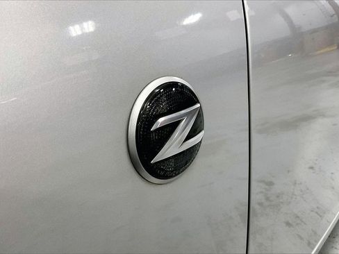 Used 2013 Nissan 370Z Coupe image 30