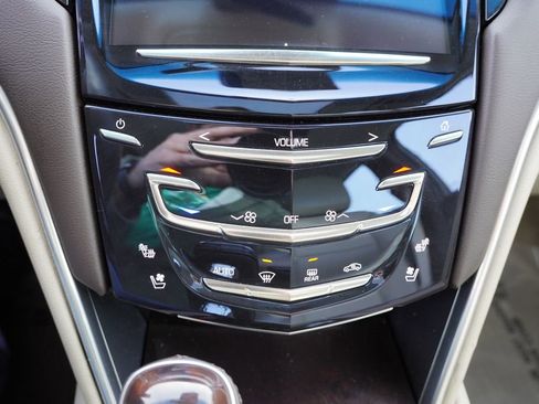 Used 2017 Cadillac XTS Luxury w/ Driver Awareness Package image 27