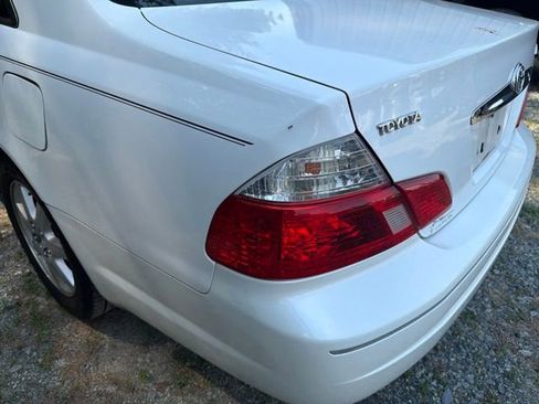 Used 2003 Toyota Avalon XLS FWD image 11