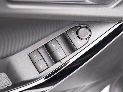 New 2026 Chevrolet Equinox LT w/ Convenience Package II image 14