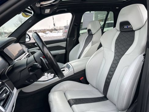 Used 2022 BMW X5 M w/ Executive Package AWD/4WD image 44
