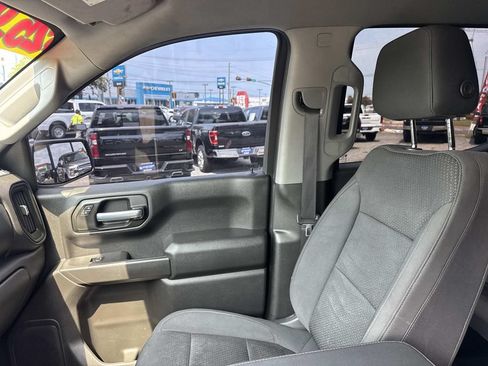Used 2021 Chevrolet Silverado 1500 Custom w/ LPO, Dark Essentials Package RWD image 18