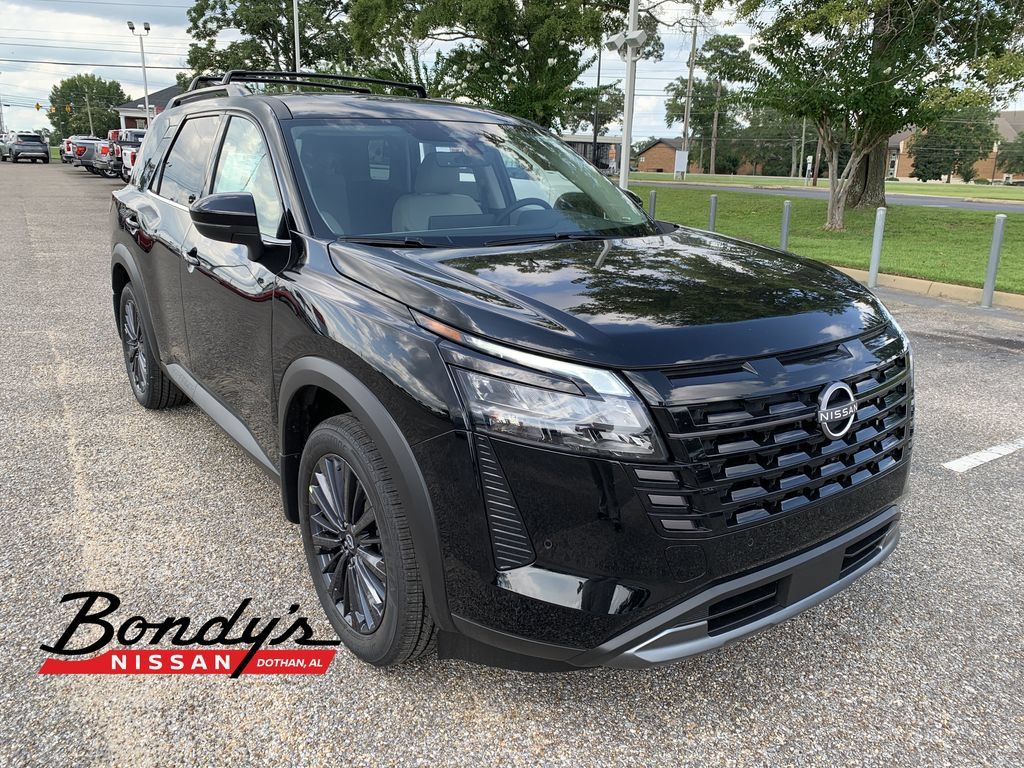 New 2026 Nissan Pathfinder SL w/ SL Premium Package FWD image 1