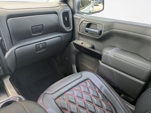 Used 2022 GMC Sierra 1500 SLT w/ SLT Premium Plus Package image 19