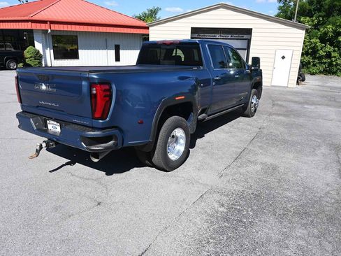 Used 2025 GMC Sierra 3500 Denali Ultimate AWD/4WD image 5