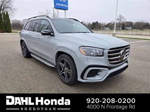 Used 2024 Mercedes-Benz GLS 450 4MATIC image 1