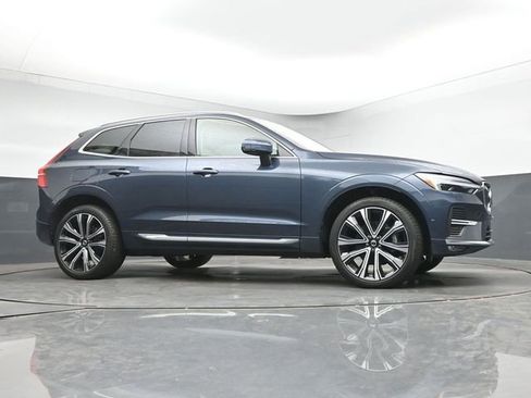 Used 2023 Volvo XC60 B5 Ultimate w/ Climate Package AWD/4WD image 10