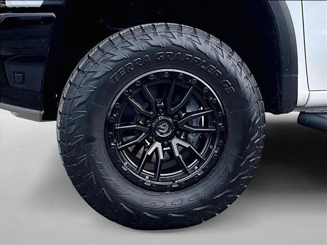 Certified 2024 Chevrolet Silverado 1500 ZR2 w/ Technology Package AWD/4WD image 10