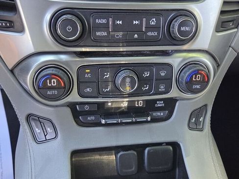 Used 2020 Chevrolet Tahoe LT RWD image 23