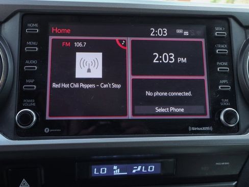 Used 2022 Toyota Tacoma SR5 w/ Technology Package image 27