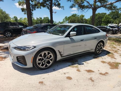 Used 2022 BMW i4 eDrive40 w/ M Sport Package RWD image 1