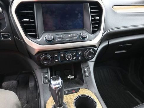 Used 2019 GMC Acadia Denali w/ Technology Package AWD/4WD image 20