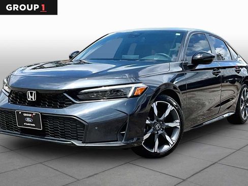 Used 2025 Honda Civic Sport Touring image 1