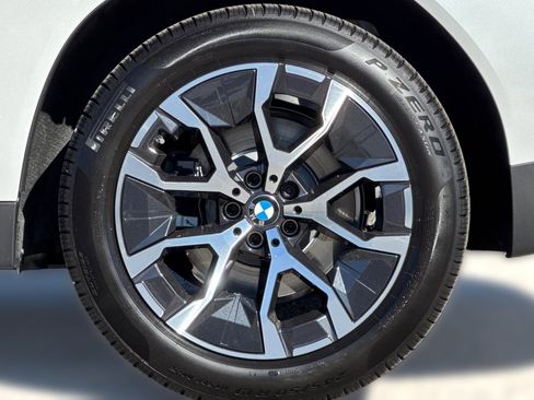 Used 2026 BMW X3 xDrive30 w/ Premium Package image 12