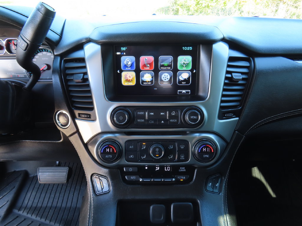 Used 2020 Chevrolet Suburban LT AWD/4WD image 26