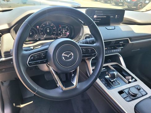 Certified 2024 MAZDA CX-90 Plug-In Hybrid w/ Preferred AWD/4WD image 9