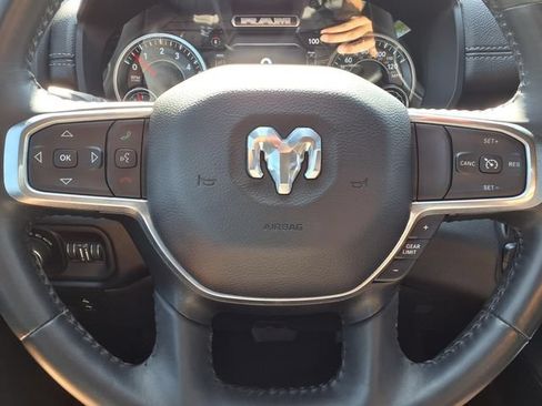 Used 2023 RAM 1500 Laramie AWD/4WD image 14