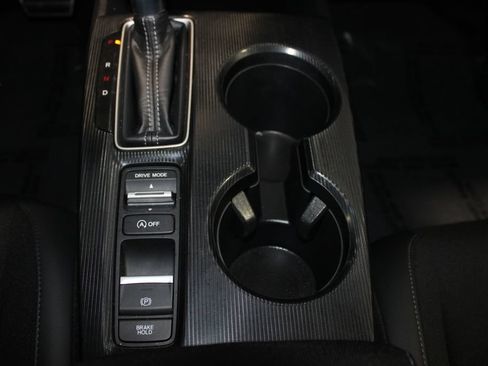 Used 2023 Honda Civic Sport image 16