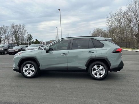 Used 2020 Toyota RAV4 XLE w/ Convenience Package image 24