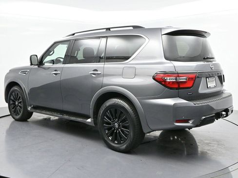 Used 2023 Nissan Armada SL w/ Midnight Edition Package AWD/4WD image 5