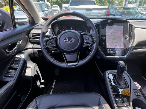 Used 2024 Subaru Crosstrek 2.5i Limited AWD/4WD image 17
