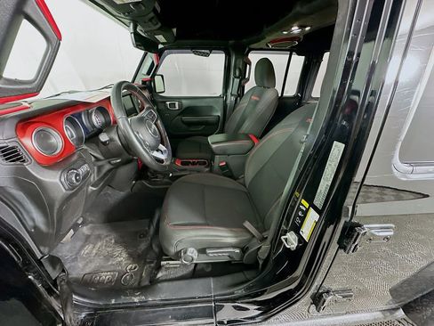 Certified 2021 Jeep Wrangler Unlimited Rubicon image 33