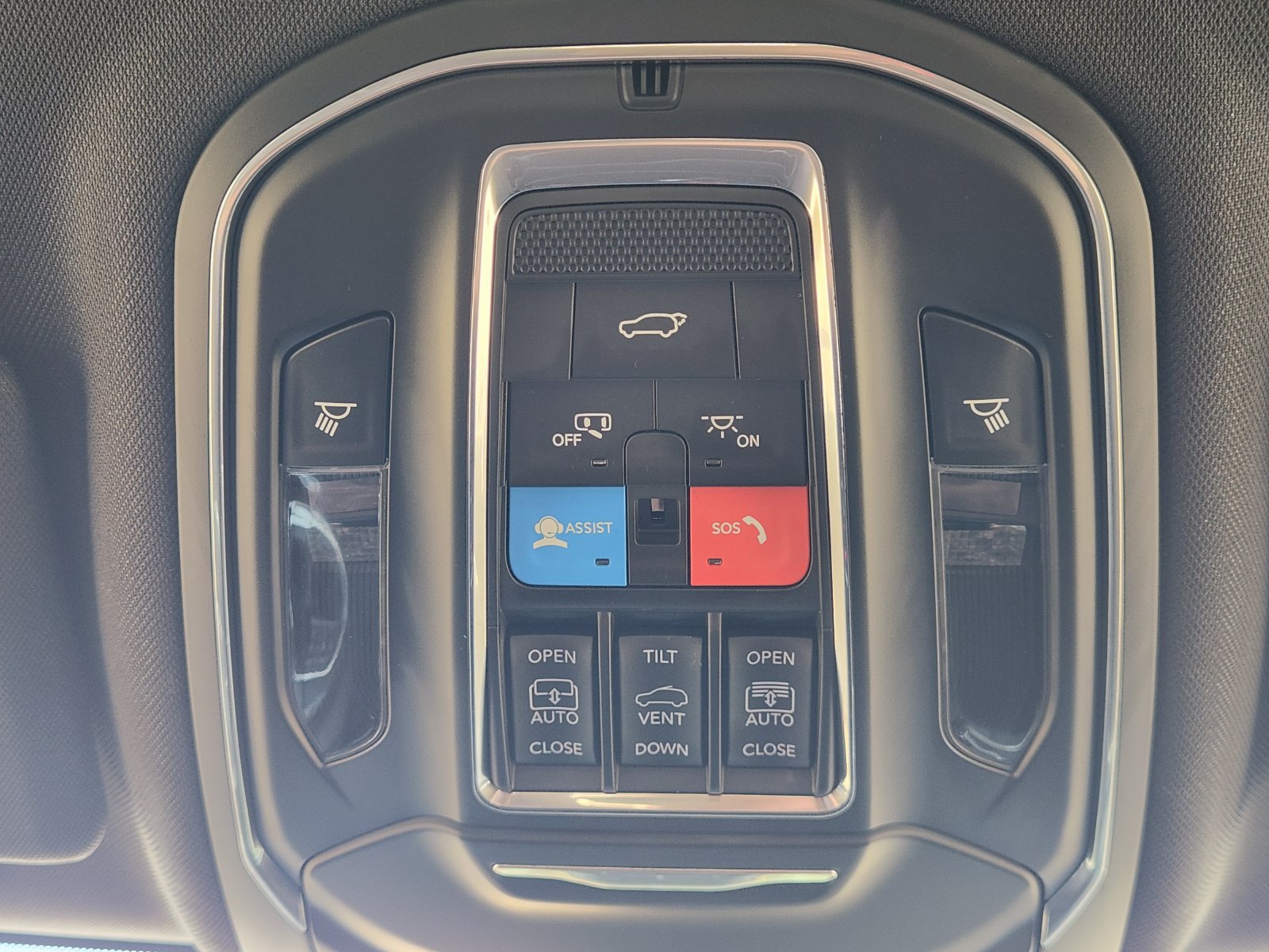 Used 2026 Jeep Grand Cherokee L Limited AWD/4WD image 21