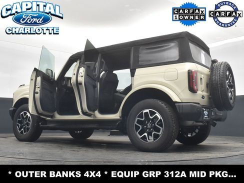 Used 2025 Ford Bronco Outer Banks image 37