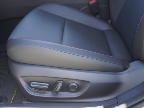 New 2026 Toyota Prius Plug-In Hybrid FWD image 12