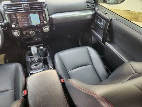 Used 2020 Toyota 4Runner TRD Off-Road Premium w/ Moonroof Package AWD/4WD image 14